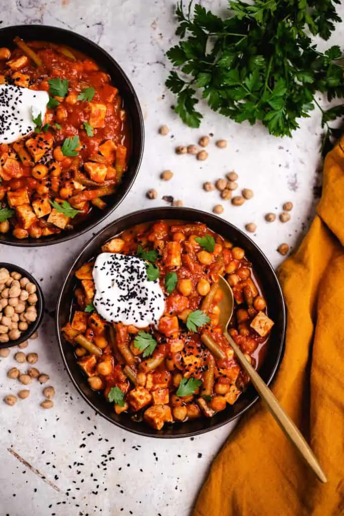 Stew with tofu and harissa (vegan & gf)