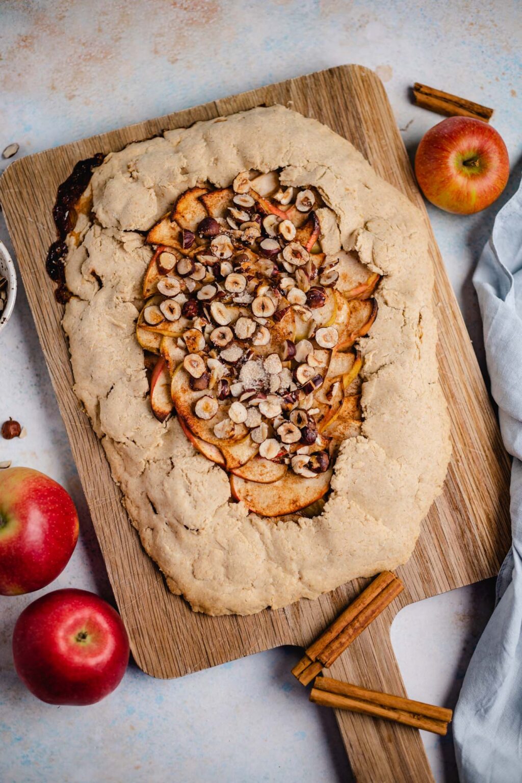 Apfel Galette (vegan &amp; glutenfrei) Rezept — VEGANE VIBES