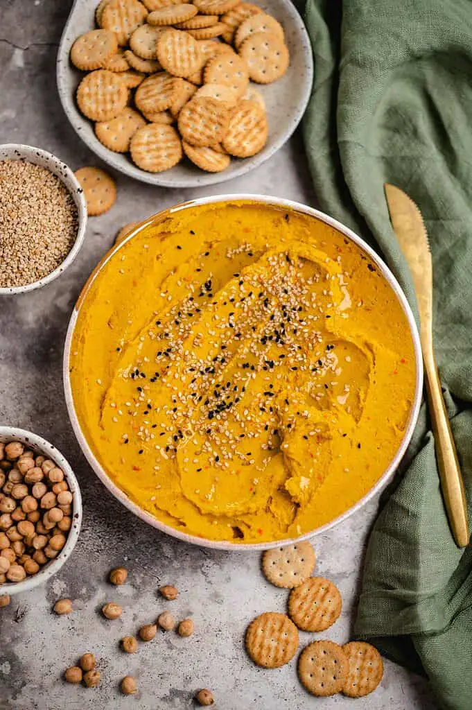 gerösteter Kürbis Hummus (vegan & glutenfrei)