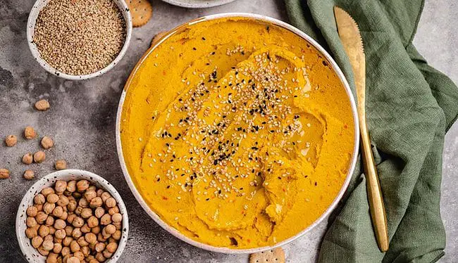 gerösteter Kürbis Hummus (vegan & glutenfrei)