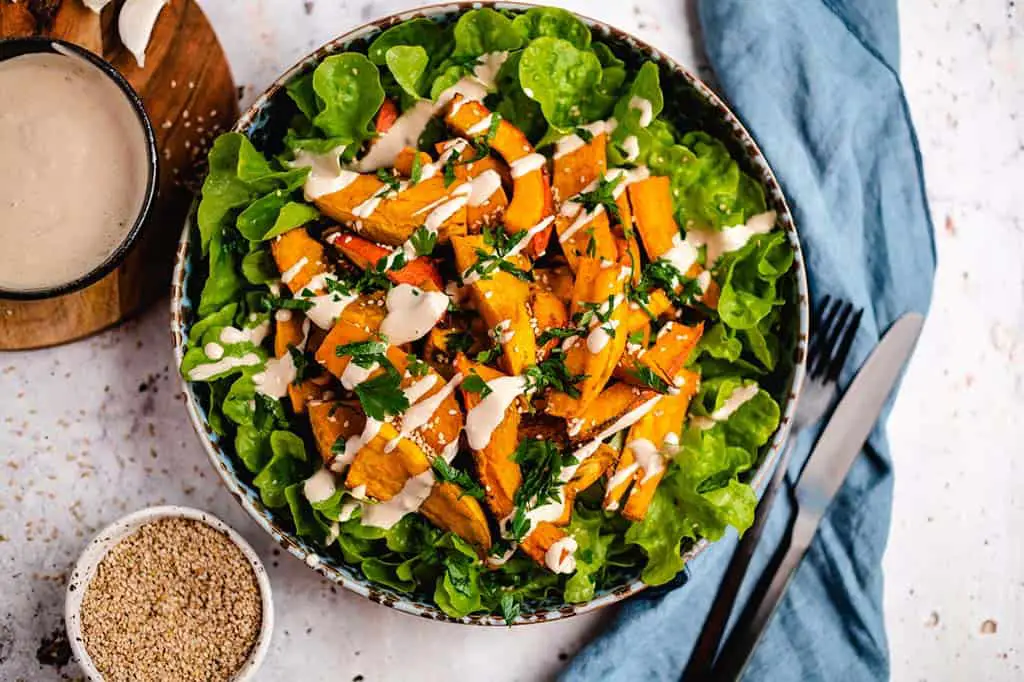 Veganes Süßkartoffel Kürbis Ofengericht — VEGANE VIBES