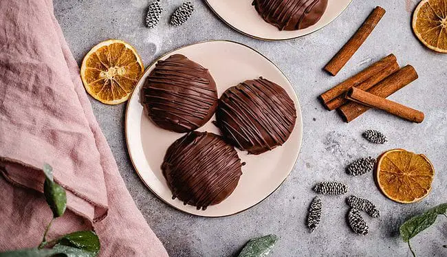 Dattel-Haselnuss Lebkuchen (vegan & glutenfrei)