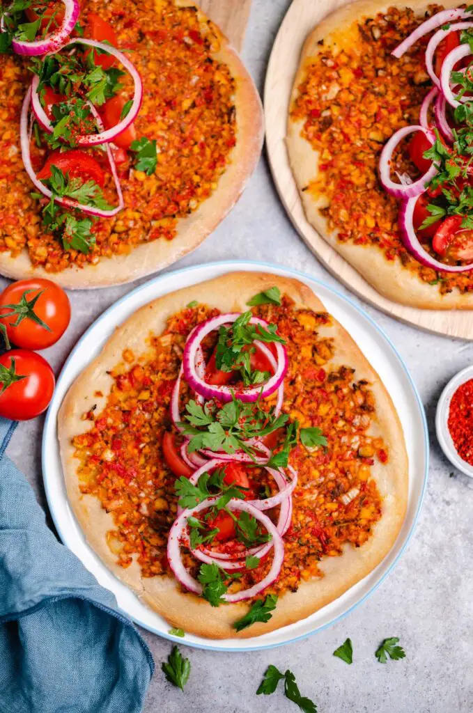 Vegane Lahmacun (Türkische Pizza)